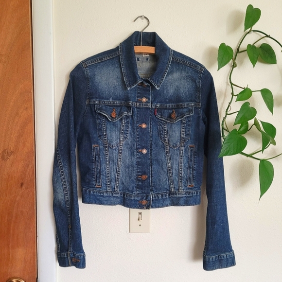 Levi's Jackets & Blazers - Levi | Cropped Denim/Jean Jacket